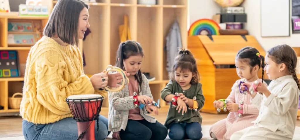 Przeniesienie dziecka do przedszkola: Jak to zrobić bez stresu?